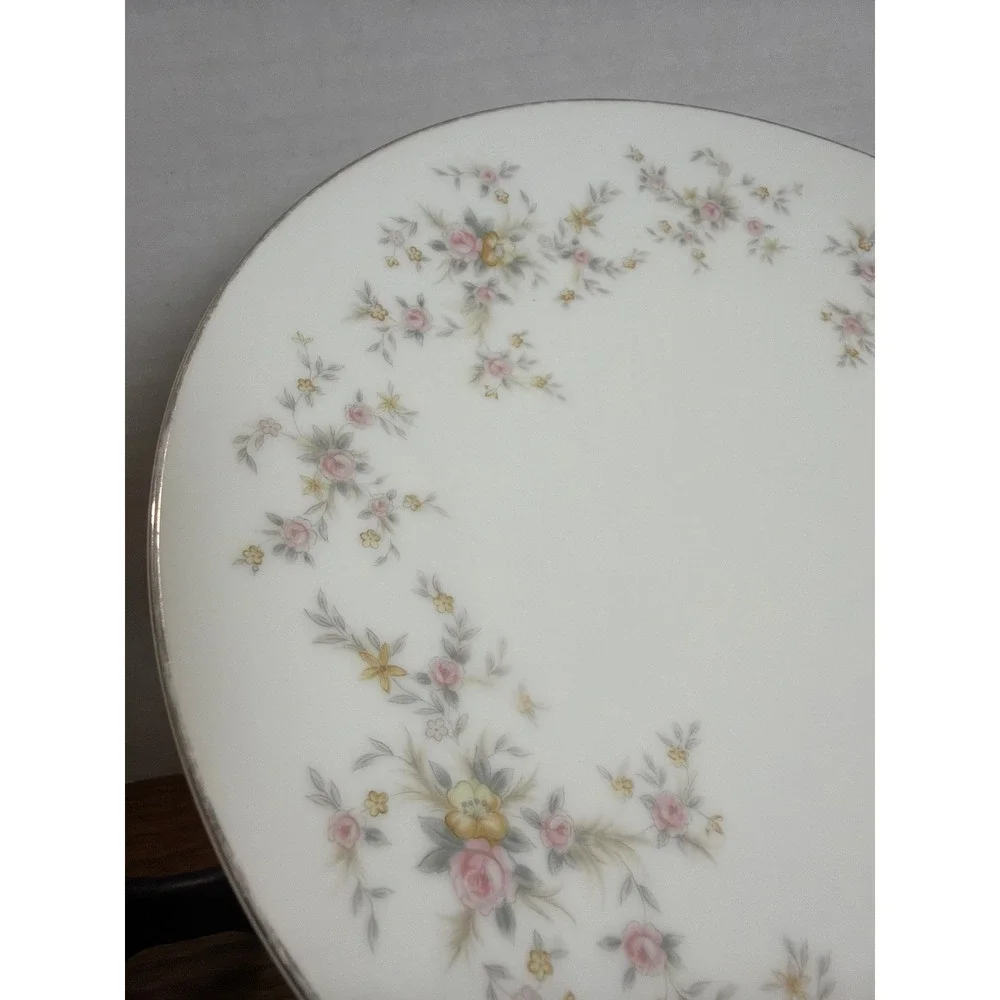 Noritake Arlene 5802 Salad Plates Set Vintage China Floral‎ Silver Trim 8.25